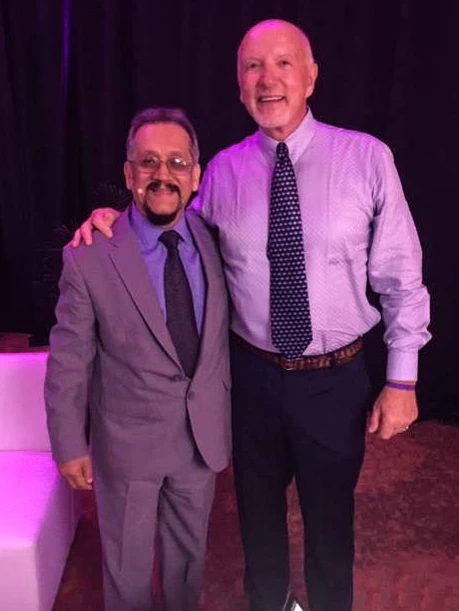 Edmundo y Mark Victor Hansen